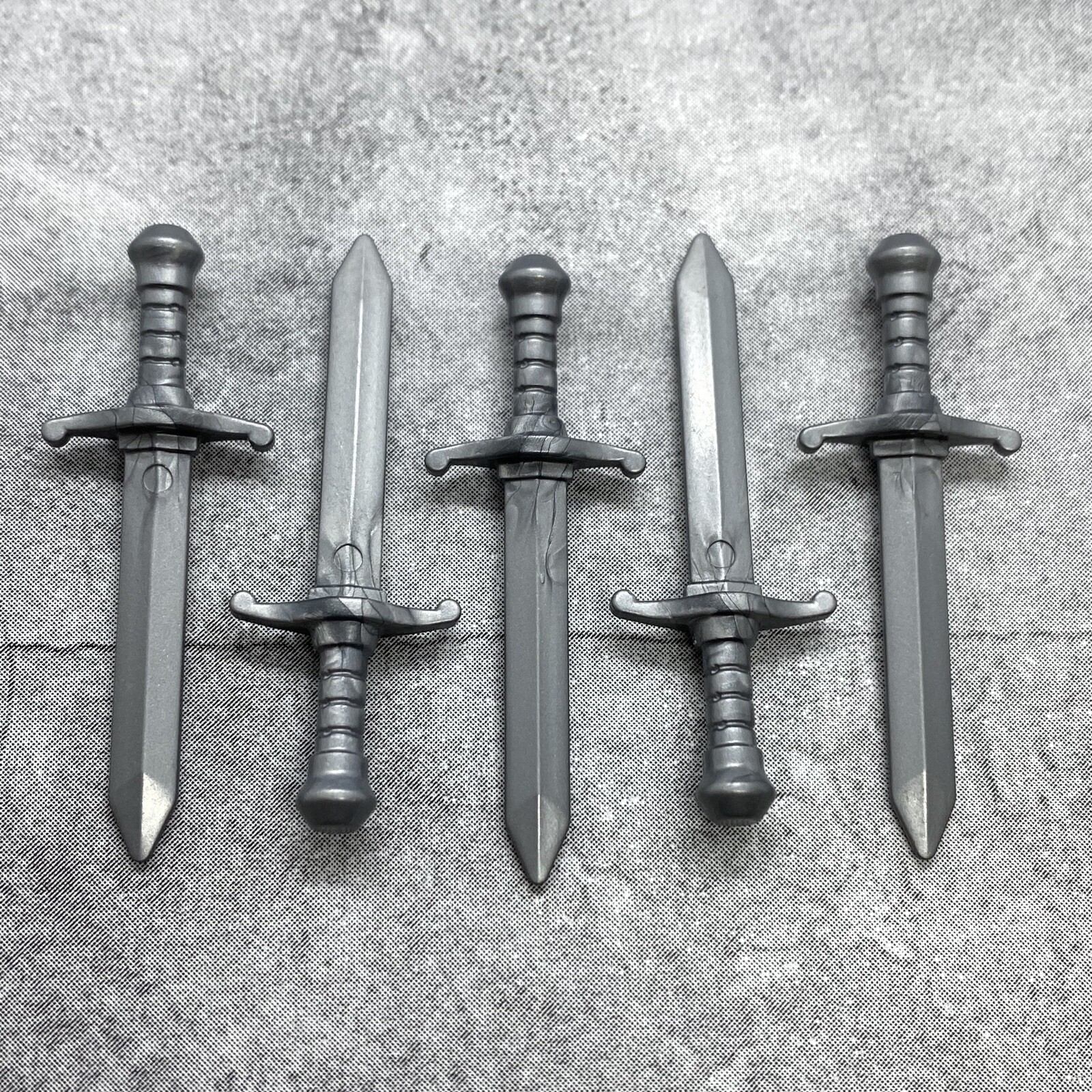 5pack Knight Sword Gray Blocks Weapons Accessories for Minifigures C76953