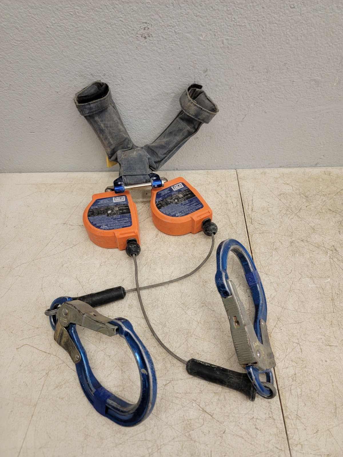 3M DBI SALA NANO-LOK 8' EDGE 3500231 DUAL LEG SELF RETRACTING LIFELINE LANYARD 9