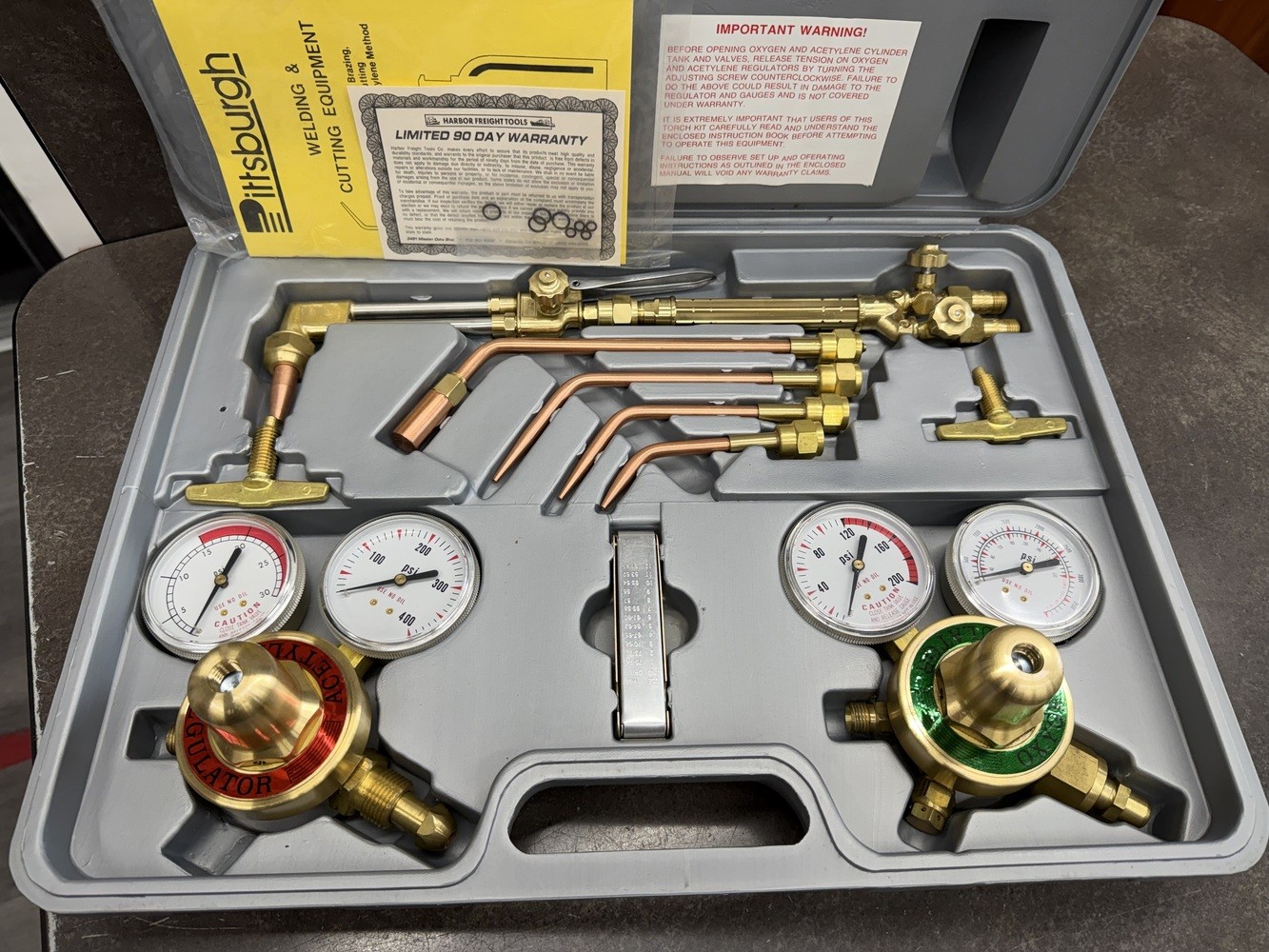 Pittsburgh 6393 Oxygen and Acetylene Cutting and Welding Torch Kit