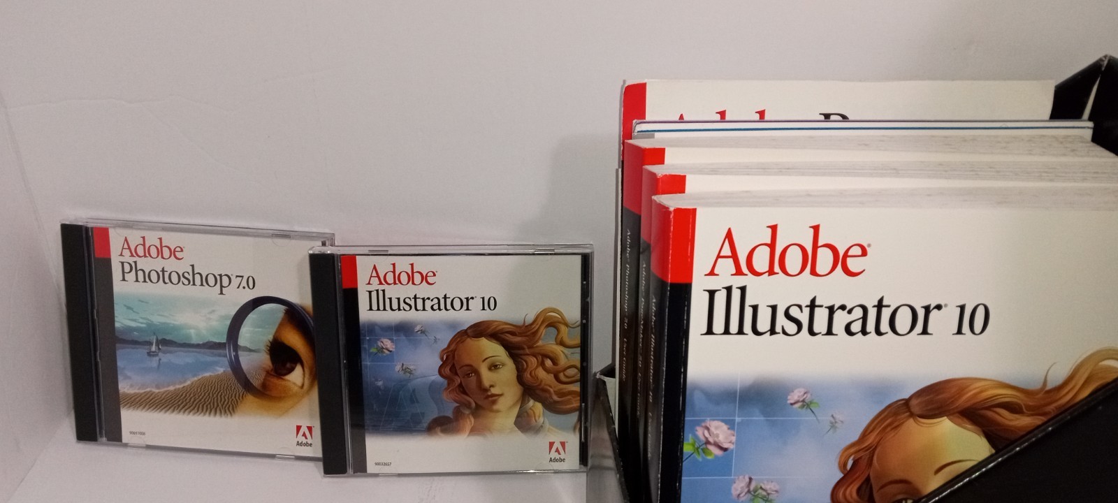 Adobe Publishing Collection - Photoshop, Illustrator, PageMaker, Software Bundle