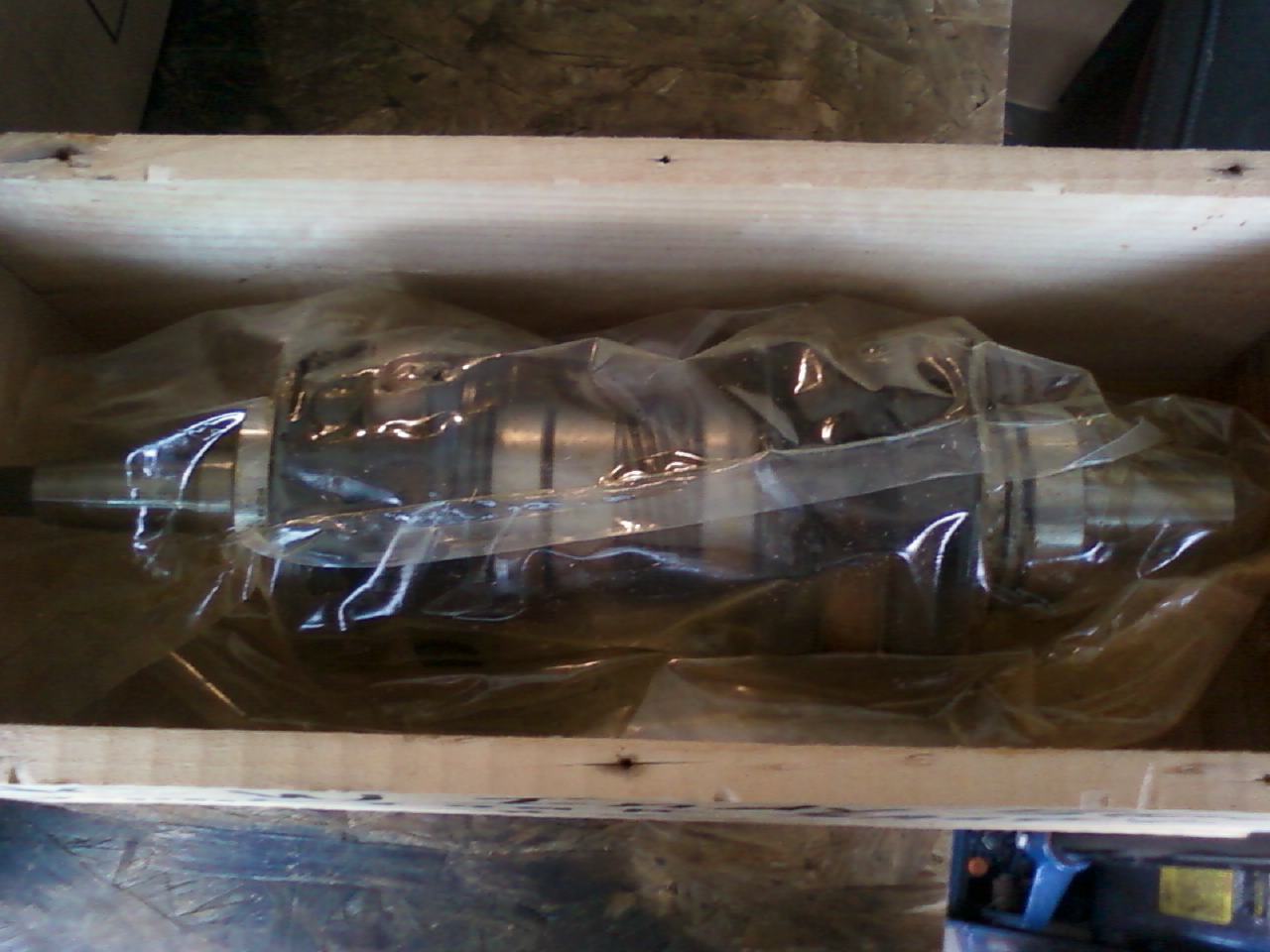 New OEM NOS Polaris Crankshaft Indy 400 440 500 96-00 3085206