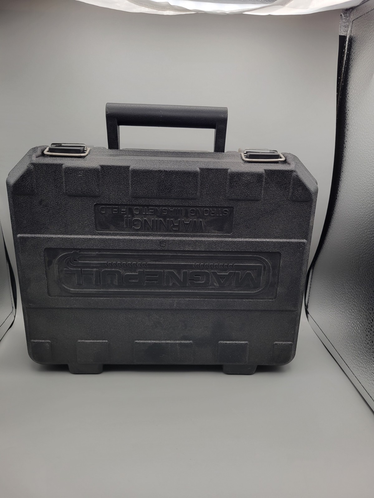 Magnepull XP1000-LC Magnetic Wire Puller Fishing System Electrical Tools DIY Pro