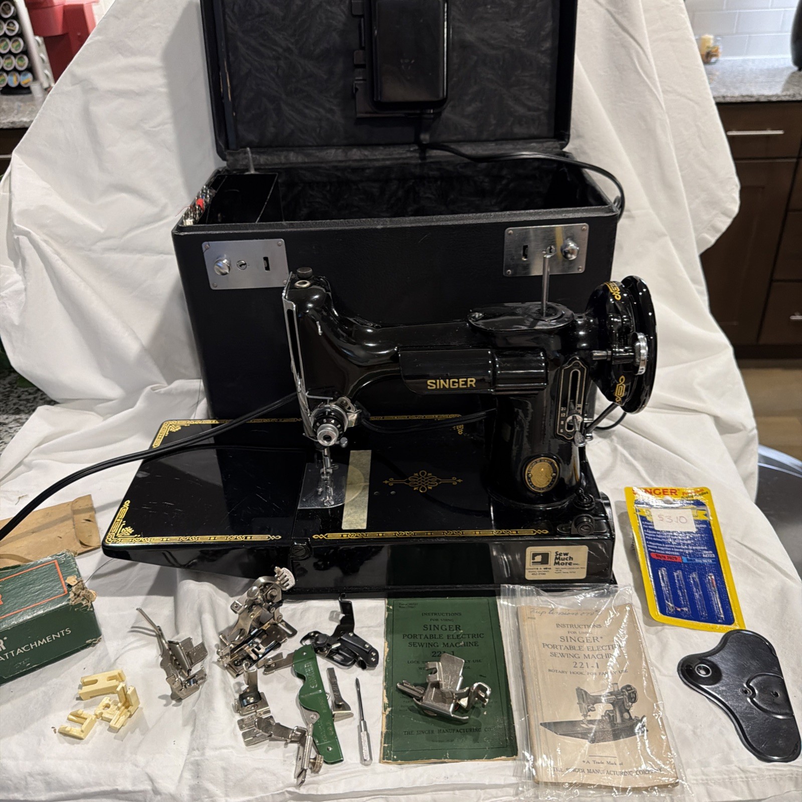 Vintage Singer Featherweight 221-1 Sewing Machine w/ Case, Pedal & Accessories