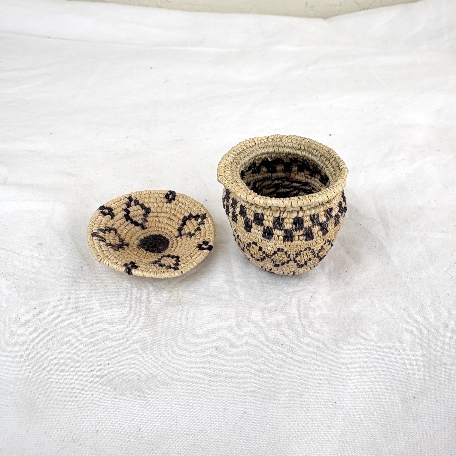 Two Miniature White Mountain Apache Baskets