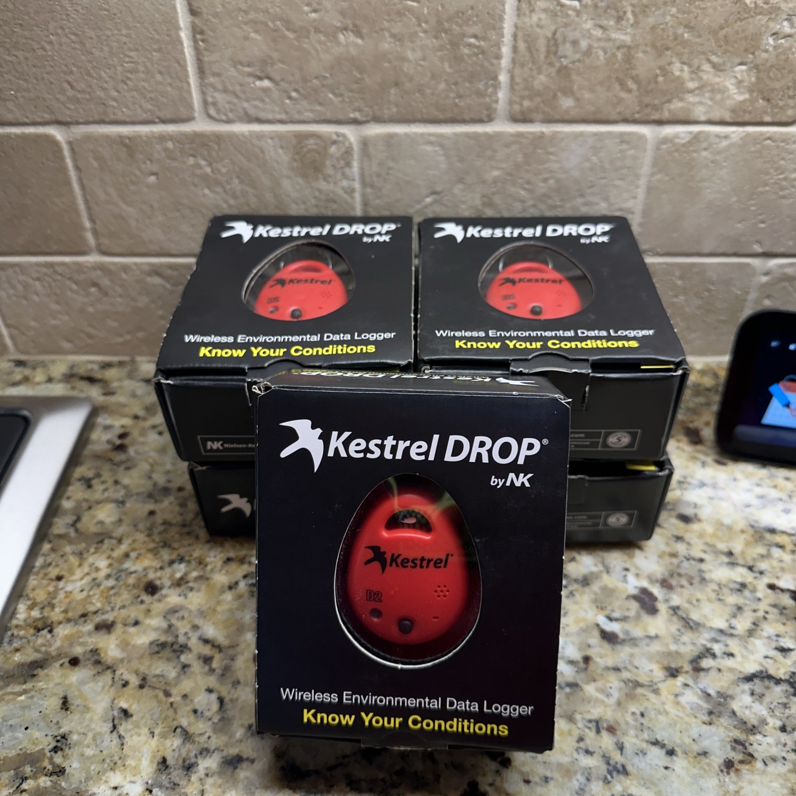 Kestrel DROP D2 Bluetooth Data Logger - Temperature | Humidity