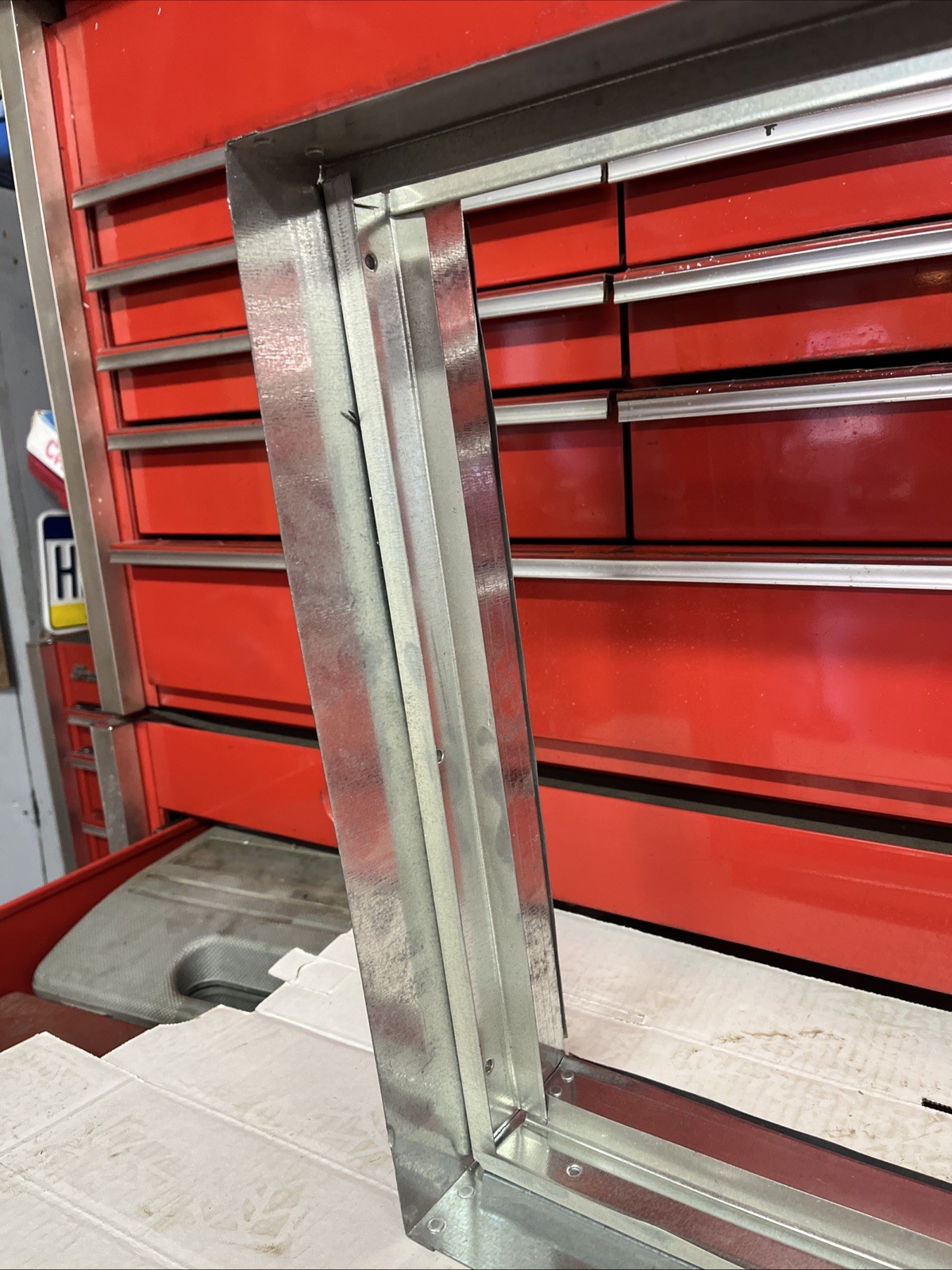 GRAY Manufacturing Duct Filter Rack 16x25"x1"