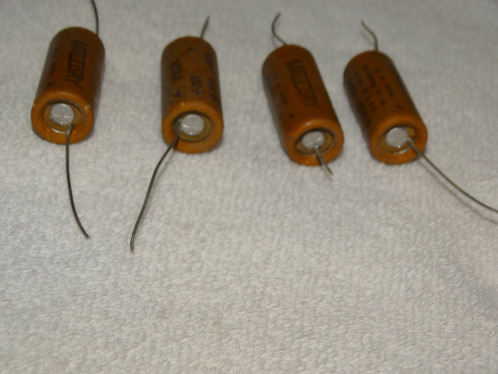 4 x Mallory Capacitor Pulls* 4 MFD 150 VDC*Vintage* (10 offers Available)