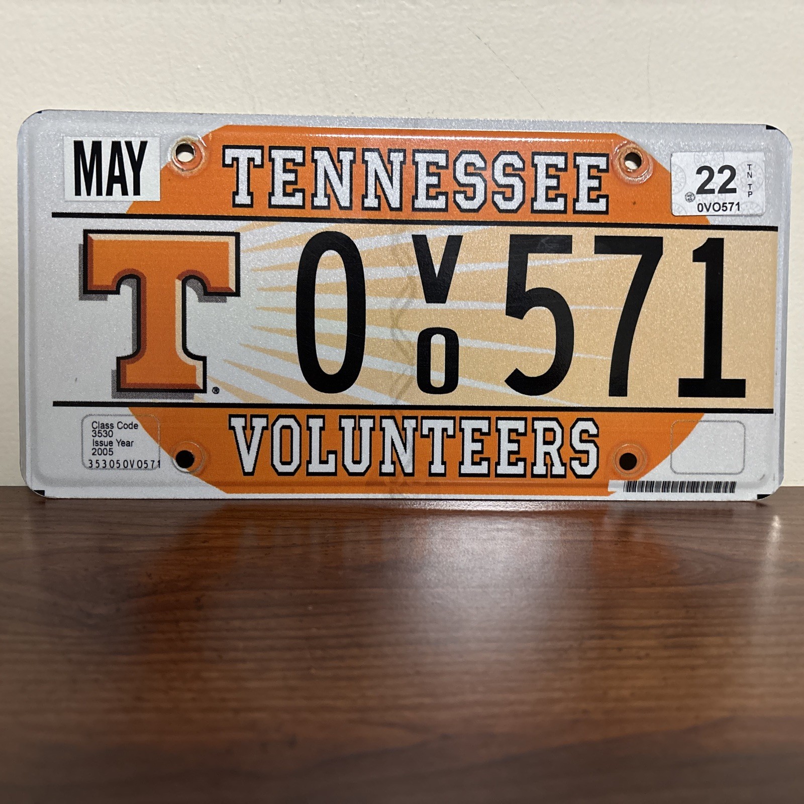 2005 RARE #0 Original Tennessee Volunteers License Plate 0 VO 571