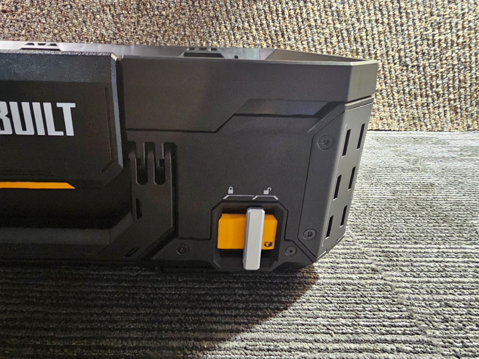 Front Runner SBOX031 Outfitters Wolf Pack Pro Cargo Storage Bin Black