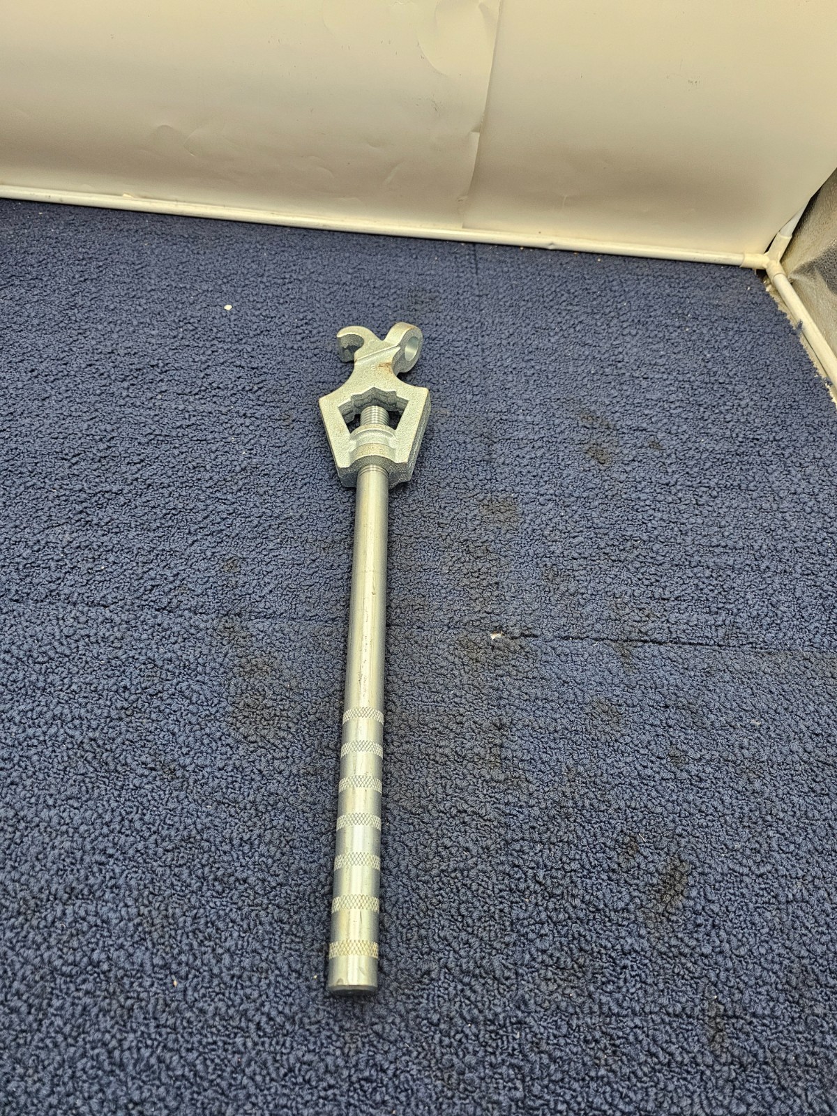 Reed Forged Steel Hydrant Wrench, 1-1/4" Square, 1-3/4"Pentagon, 18-3/4" Long