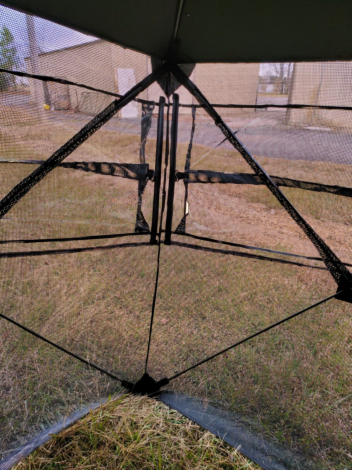 Sports Afield 180 Degree See Through Mossy Oak Camo Ground Blind w/ Chair