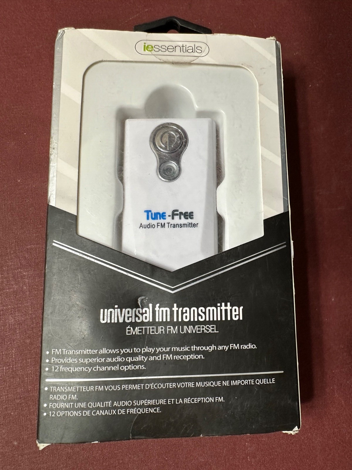 iessentials Universal FM Transmitter, Tune-Free Audio FM Transmitter