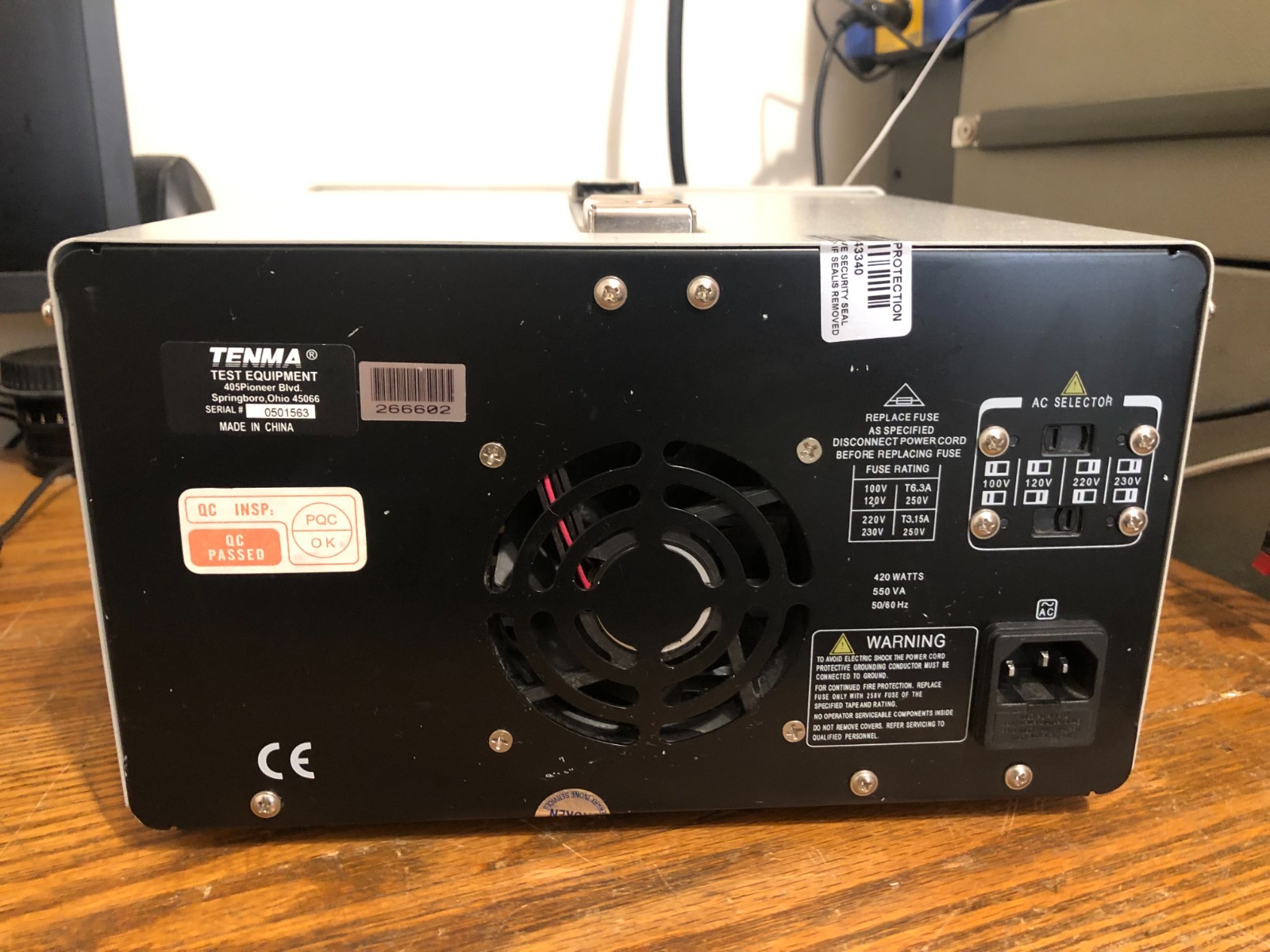 Working Tenma Quad Output Independent Linear Regulated DC Power Supply