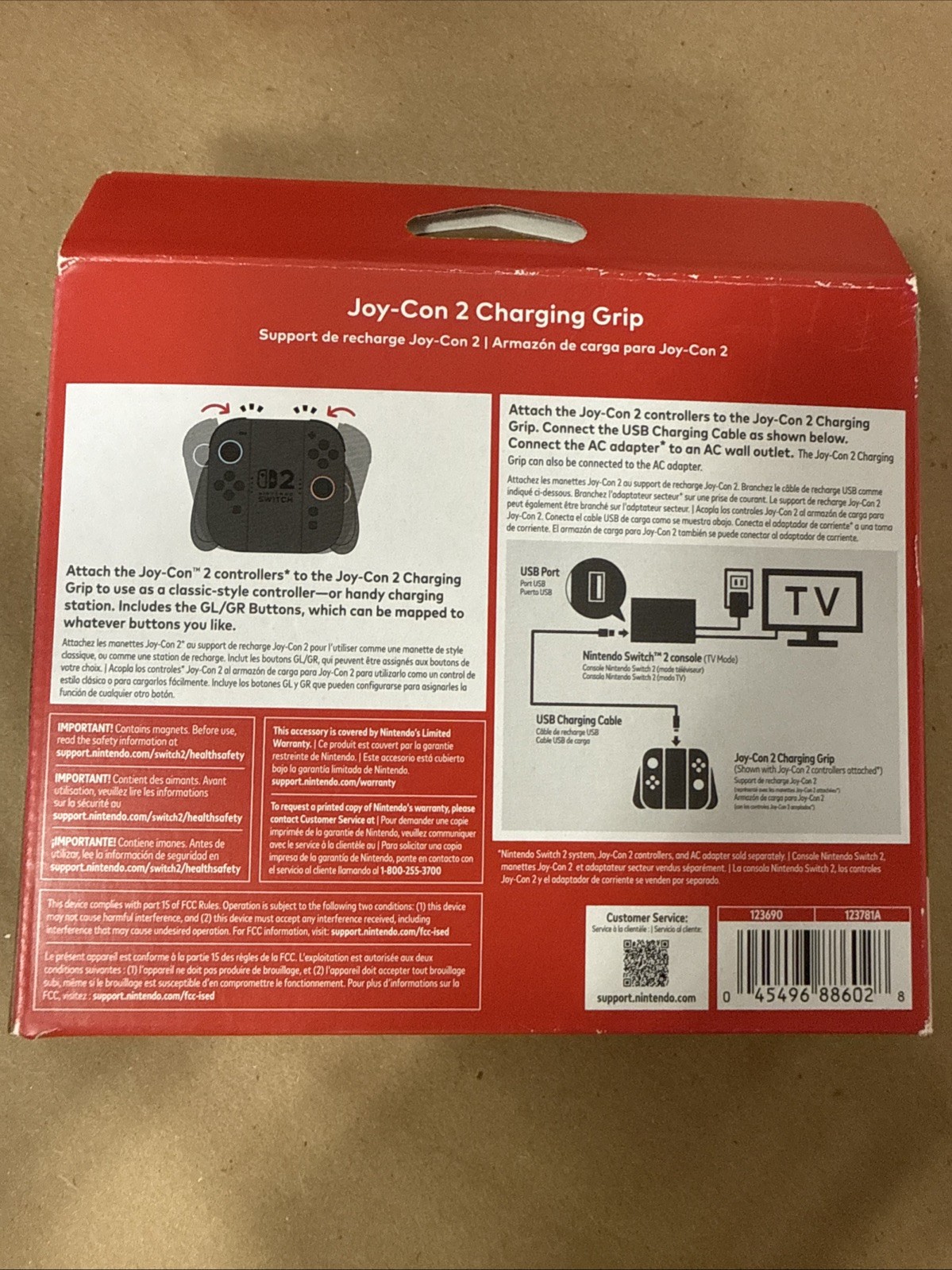 Switch 2 Accessory: Controller - Nintendo JOY - CON 2: Charging Grip