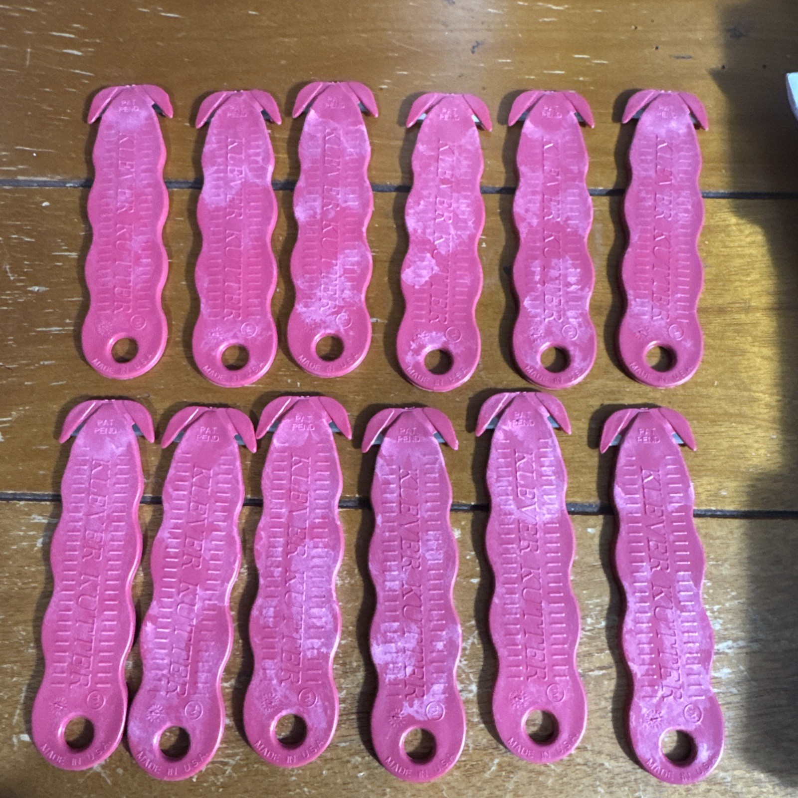 Qty 12 Klever Kutter Red KCJ-1Y Safety Box Cutters, USA NEW