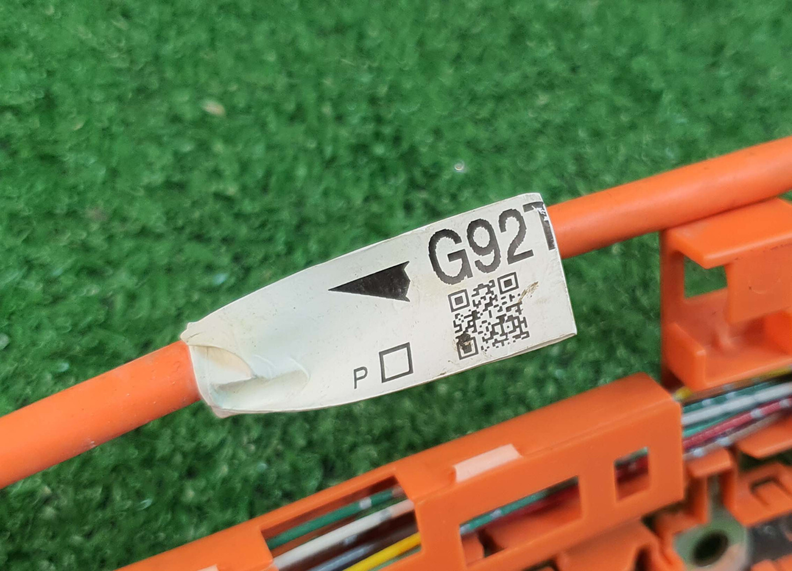 Toyota Prius Hybrid 2010-2015 Bettery Voltage Sensor with harness 89892-47020