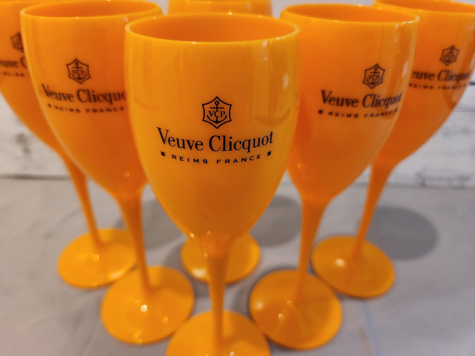 Veuve Clicquot Champagne Orange Champagne Flutes set 6