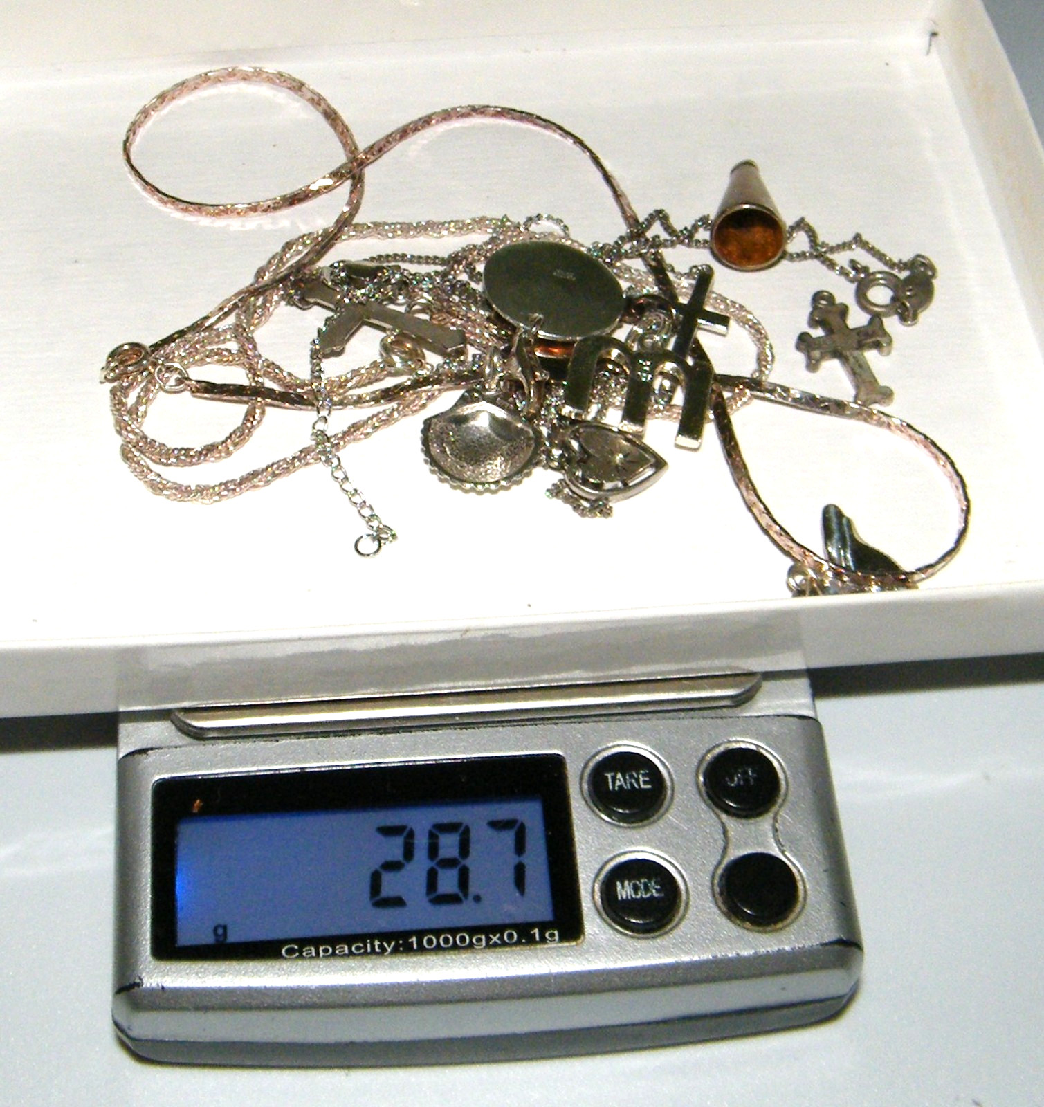 Lot of Sterling Silver Jewelry, necklaces, pendants, charms - wear / scrap 28 gr