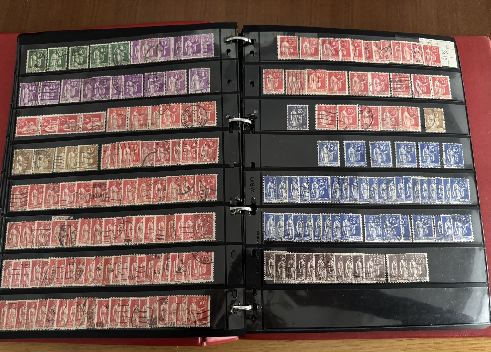 France Stamp Collection With 70 Pages PVC Album 1900-Modern-Some Early Good CV