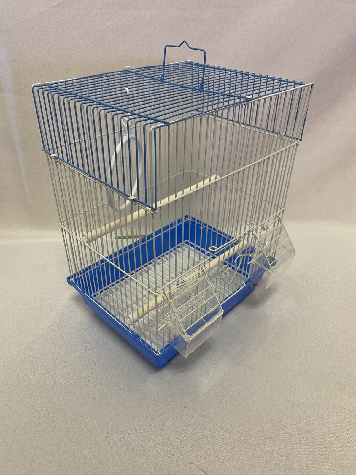 Prevue Pet Products Flat Top Economy Small Bird Cage Small Blue Plastic Base