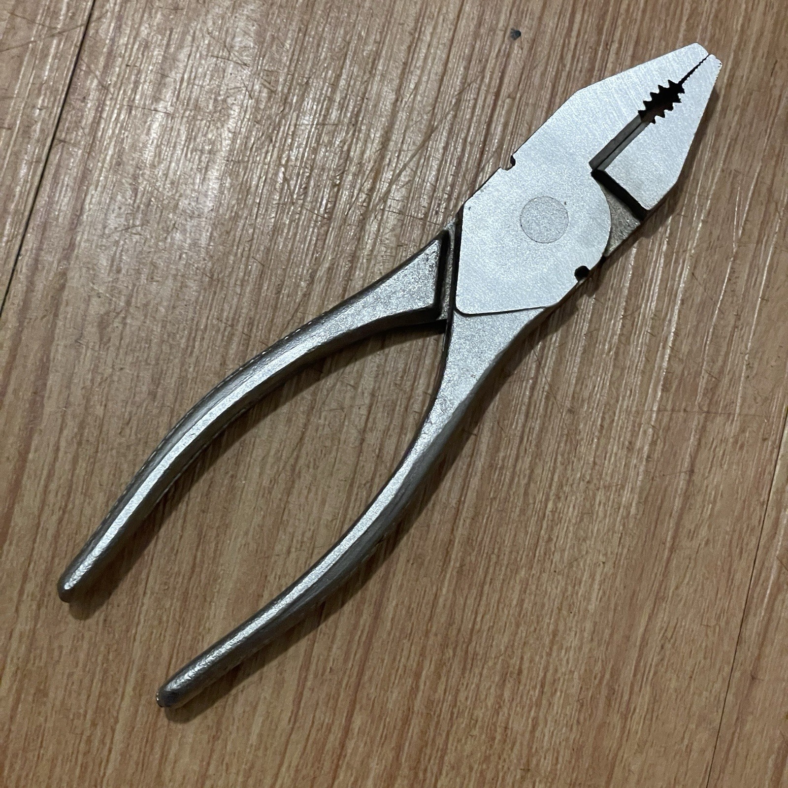 Hapewe Germany 6-1/2" Pliers Porsche Mercedes VW BMW Tool Kit Chrome Plated