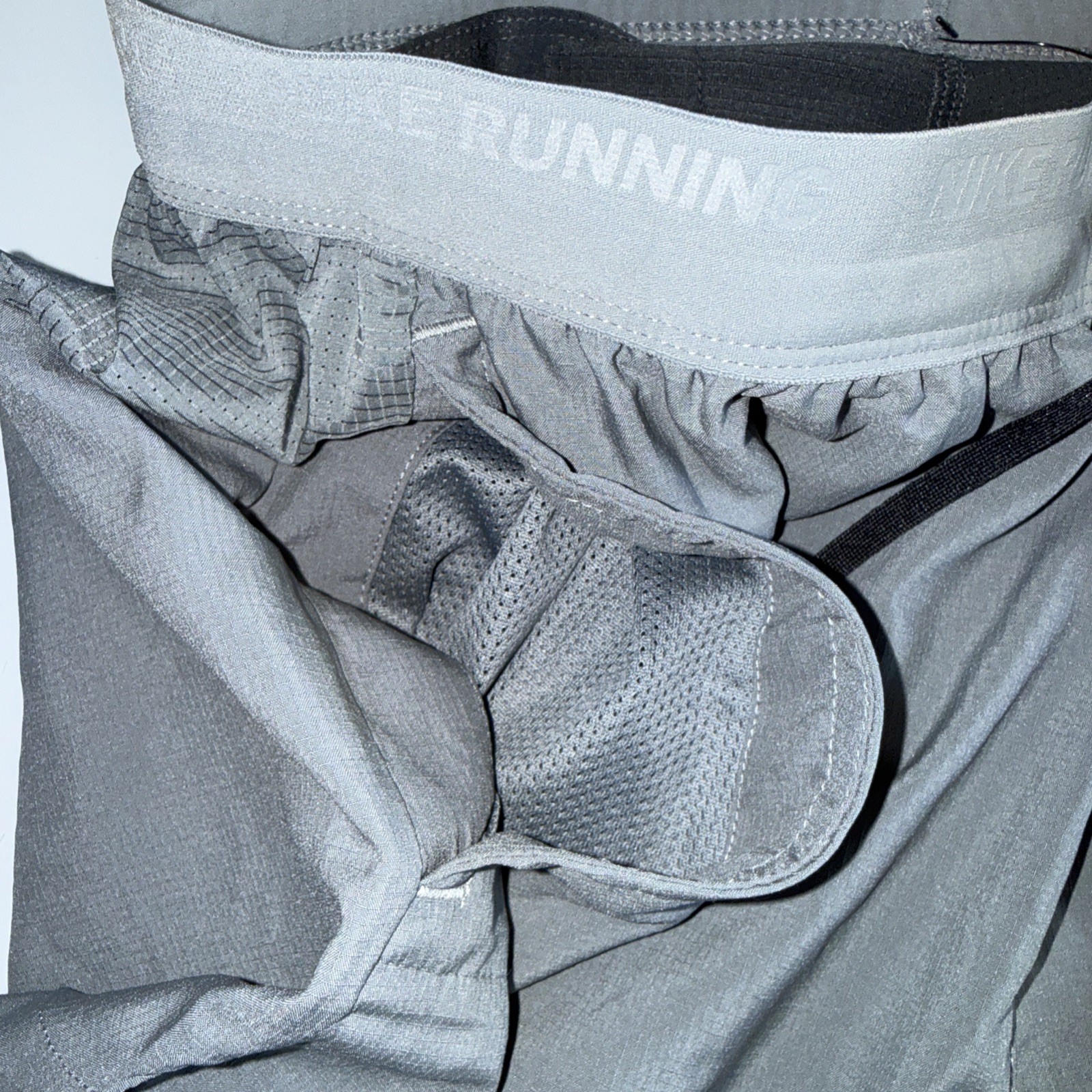 New Men’s M Nike Stride Running Lined 5” Inseam Dri-Fit Gray Workout Gym Shorts