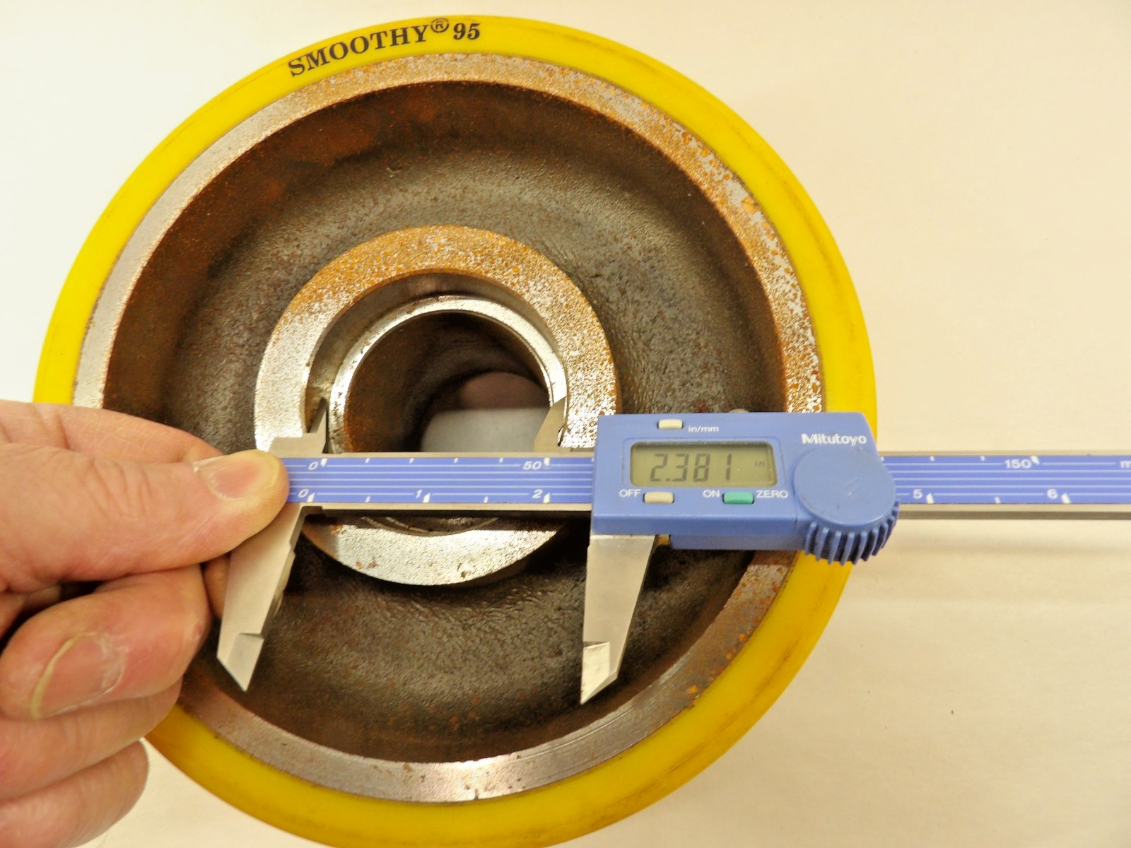 STARLIFT PARTS TSA/RA632-078-008 Poly Wheel Caster 8" x 4" For Forklifts