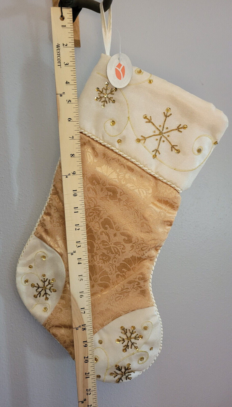 Christmas Stocking Beaded Snowflakes with Damask Pattern U01P716