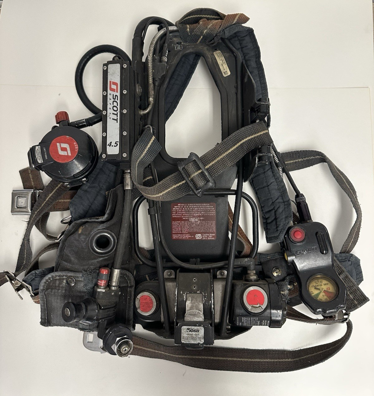 Scott AP75 Air-Pak 75 CBRN 4.5 SCBA Harness 2013 Edition w/ EZ flow regulator