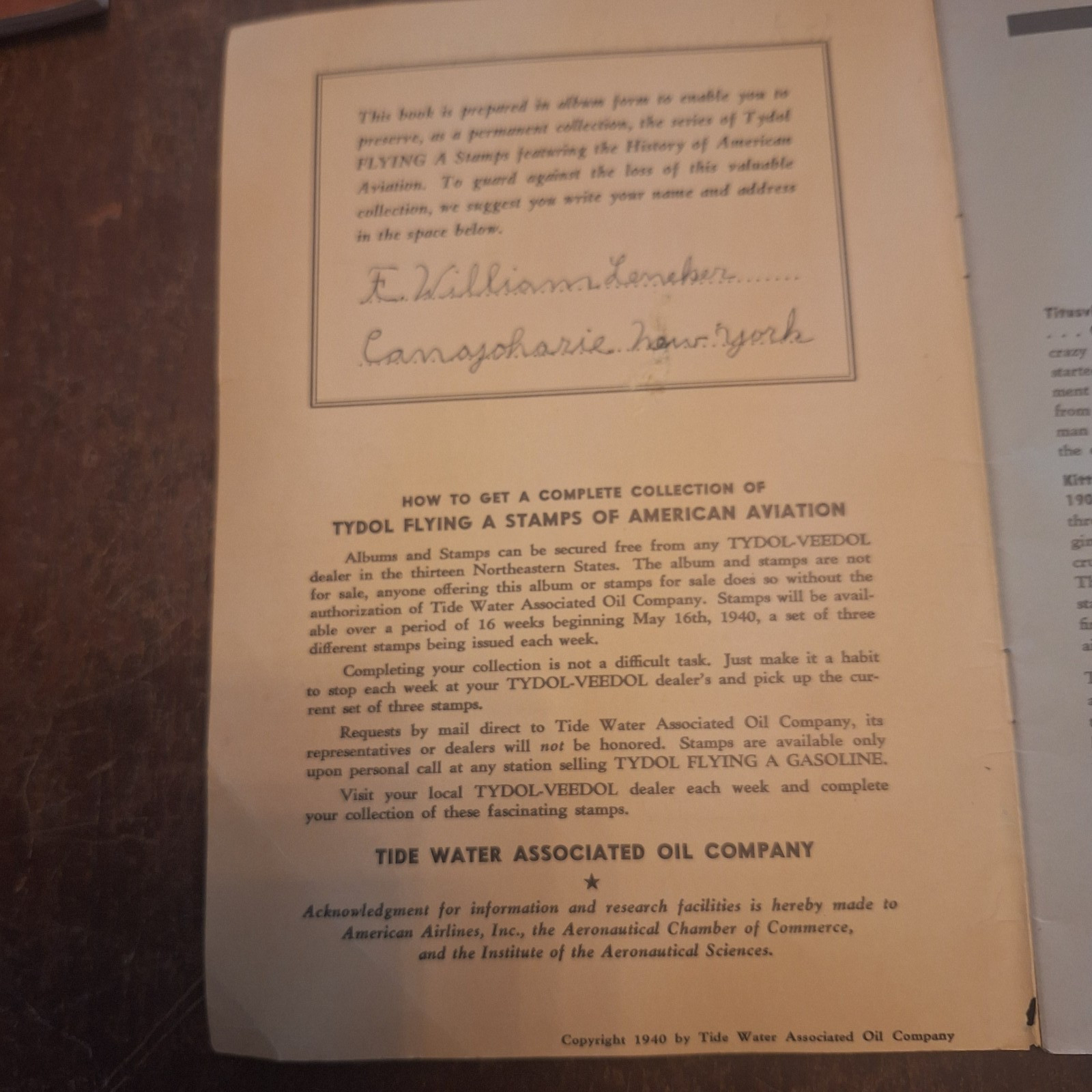 Tydol Flying Stamp Album of American Aviation - 1940 w stamps