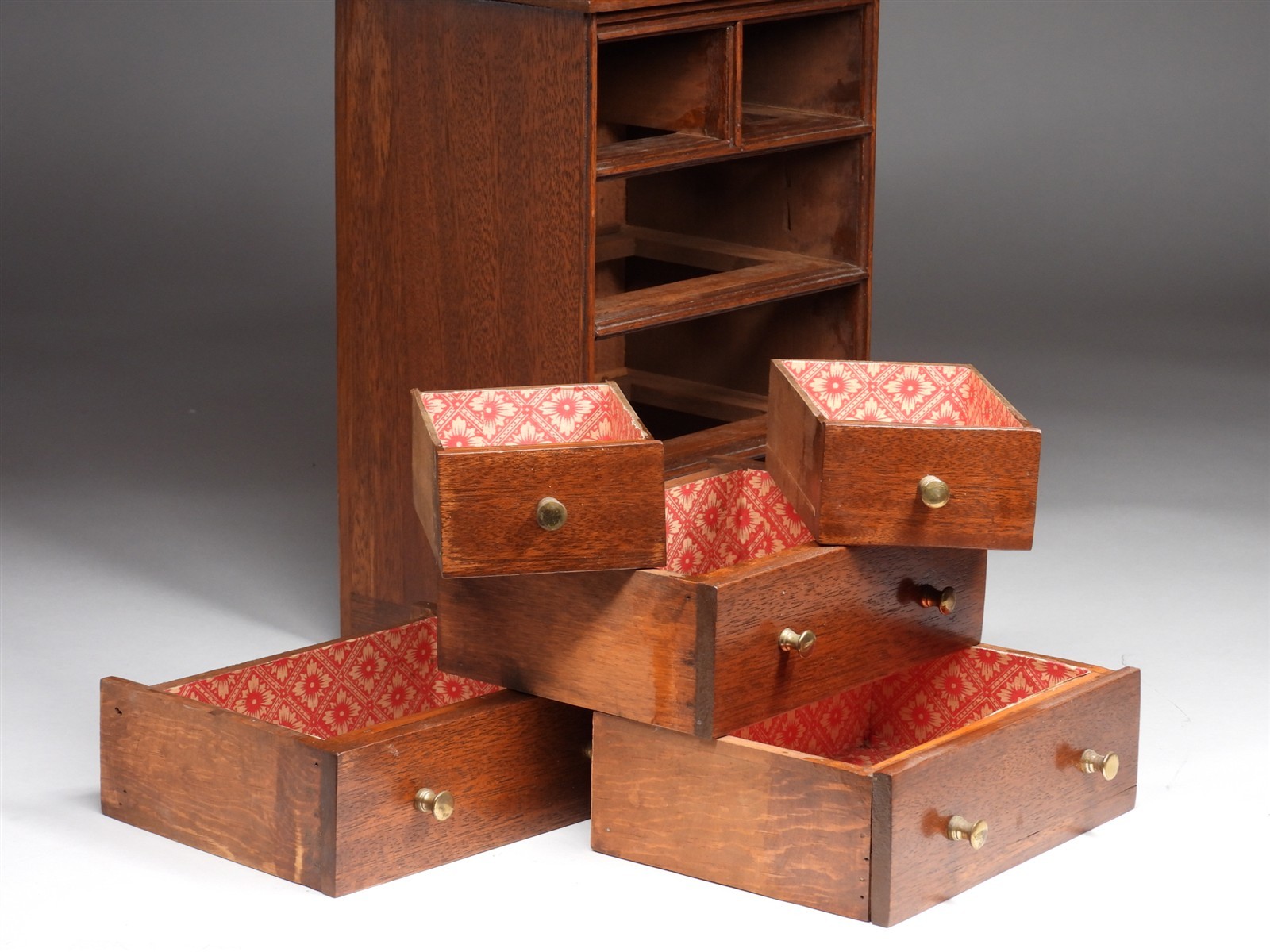 Custom! Bench Made Miniature Mahogany Five Drawer Dresser Jewelry Chest