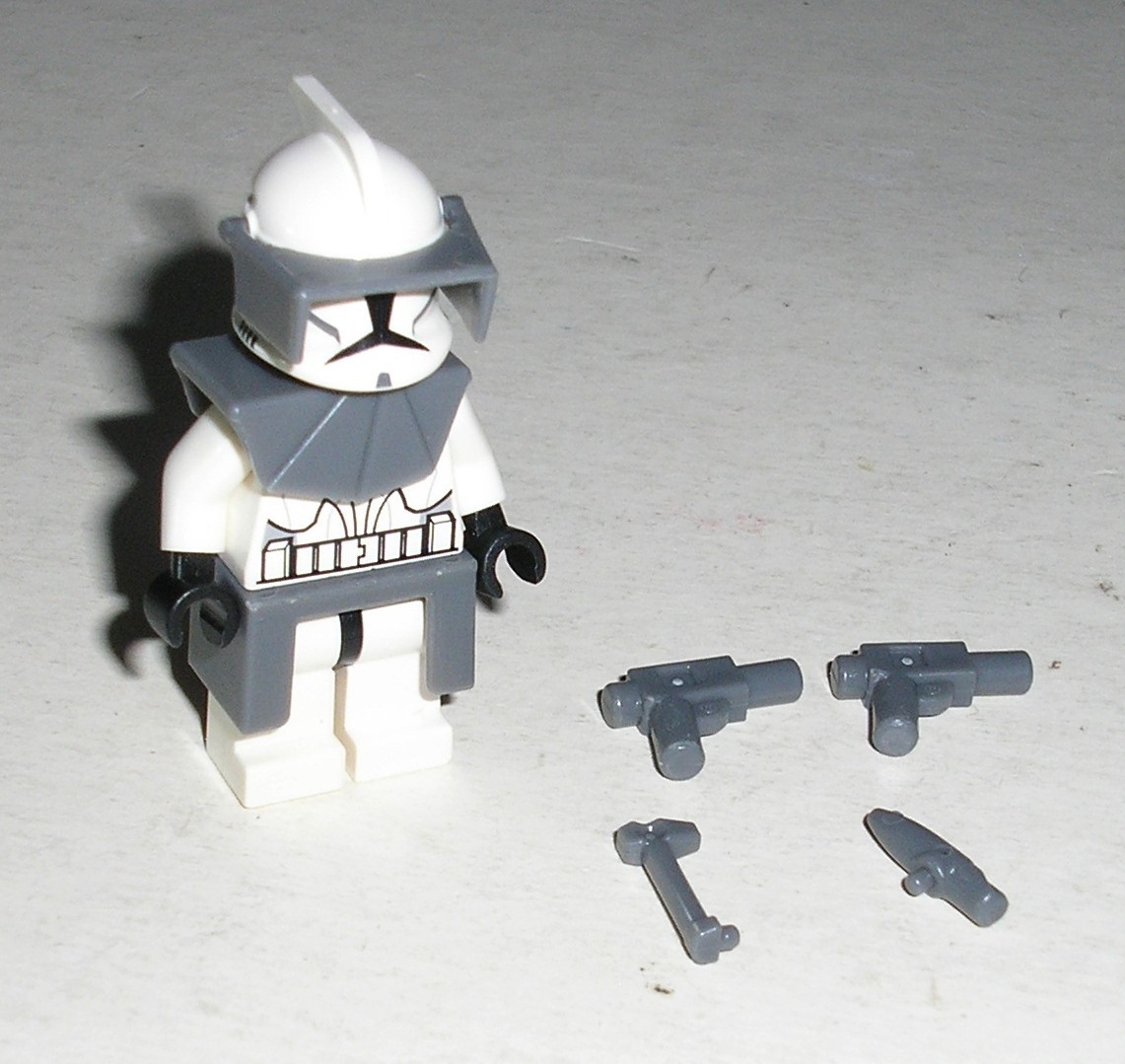 Lego Star Wars CLONE TROOPER (Phase 1) (Dark Bluish Gray Gear) Minifigure 7679