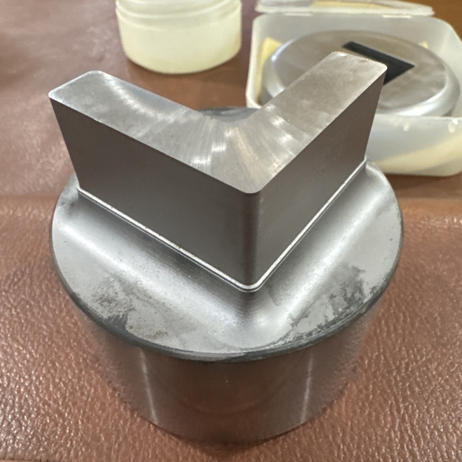 AMADA SX0116203 L Shape Punch & Die Set Corner Notcher Press Tooling Metal 3.5”