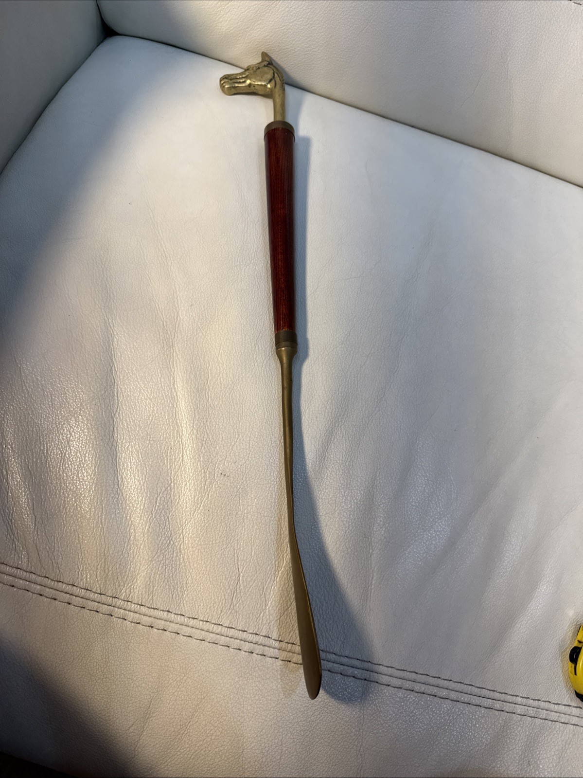 Vintage Brass Horse Head Shoe Horn 20” Wooden Handle Long Shoe Horn