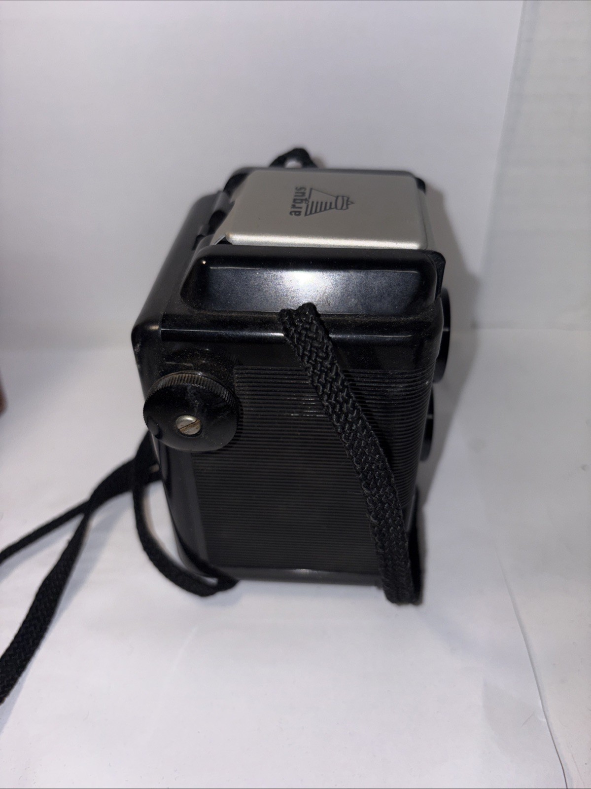 Argus Argoflex Camera Seventy Five 75 mm Camera w/Flashholder And Case Untested