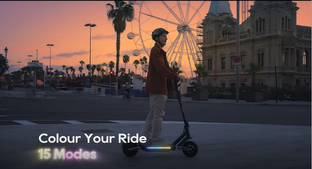 Navee ST3Pro Foldable Electric Scooter 25MPH Long Range Off-Road 10" Tires Adult