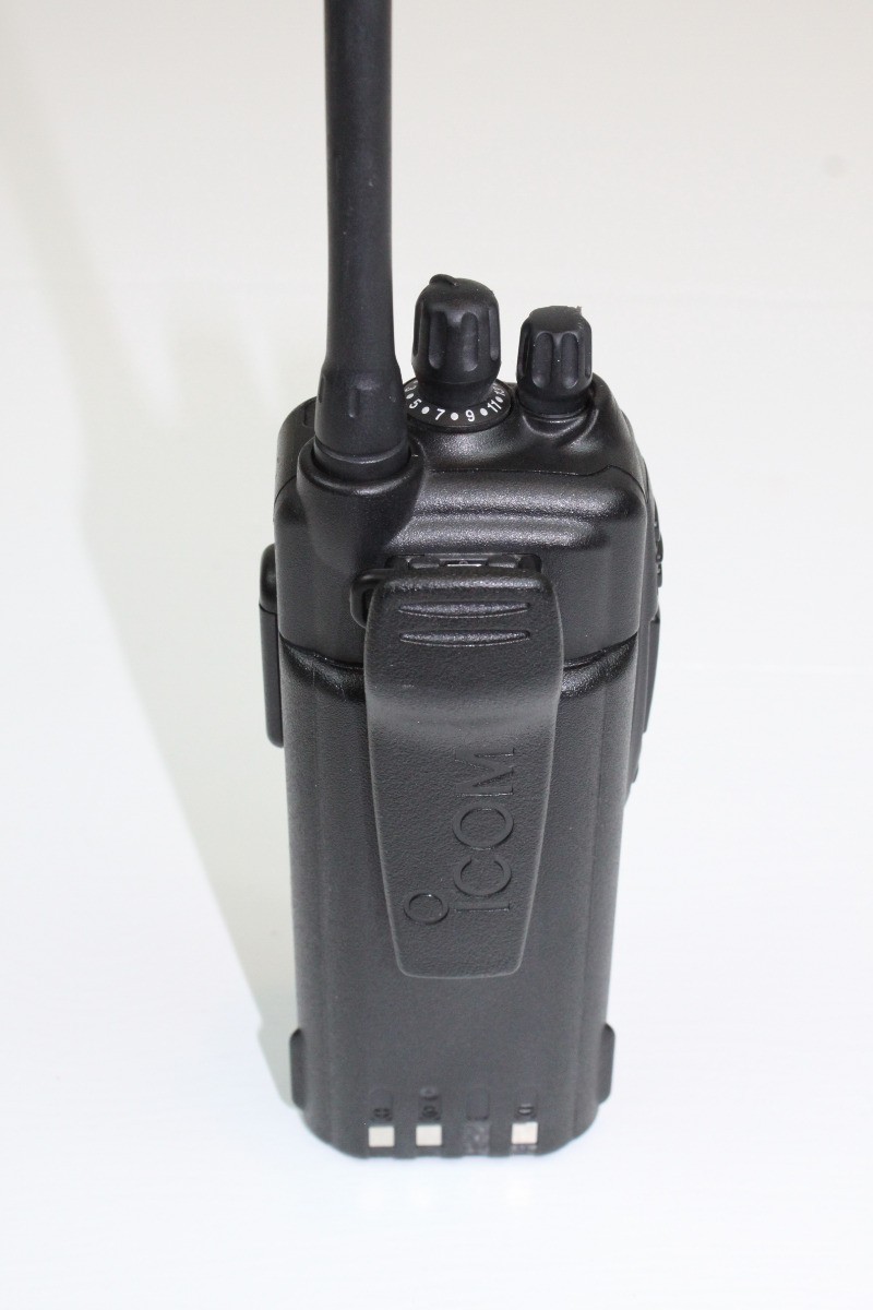 Icom IC-F70T (13) F70T VHF 136-174 256 Channel 5W Full Keypad MDC