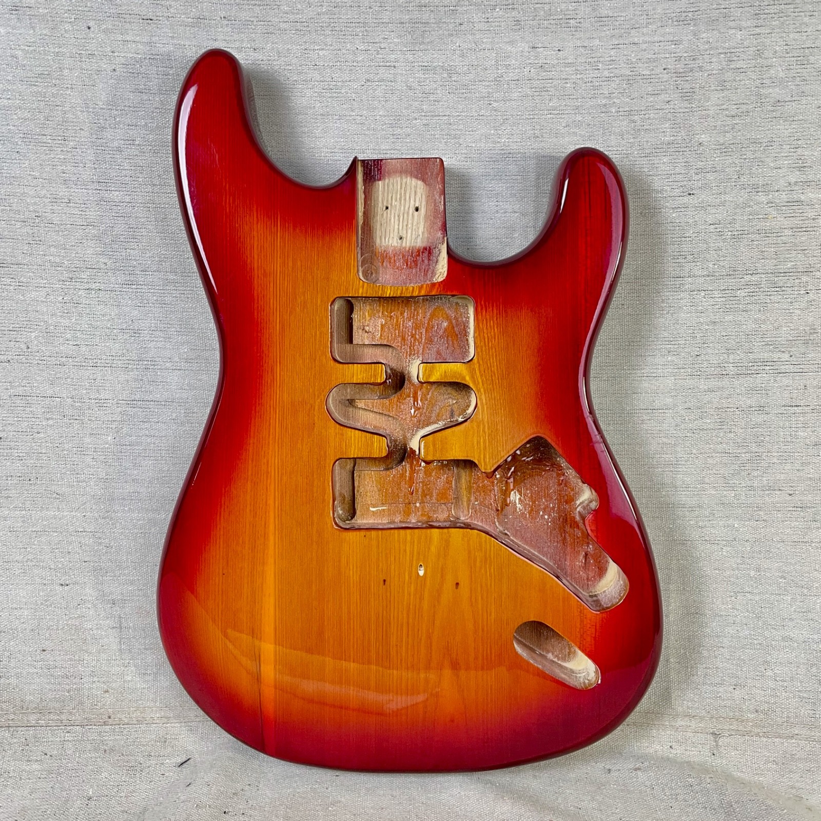 Super Stratocaster Body Cherry Sunburst Guitar Hardtail