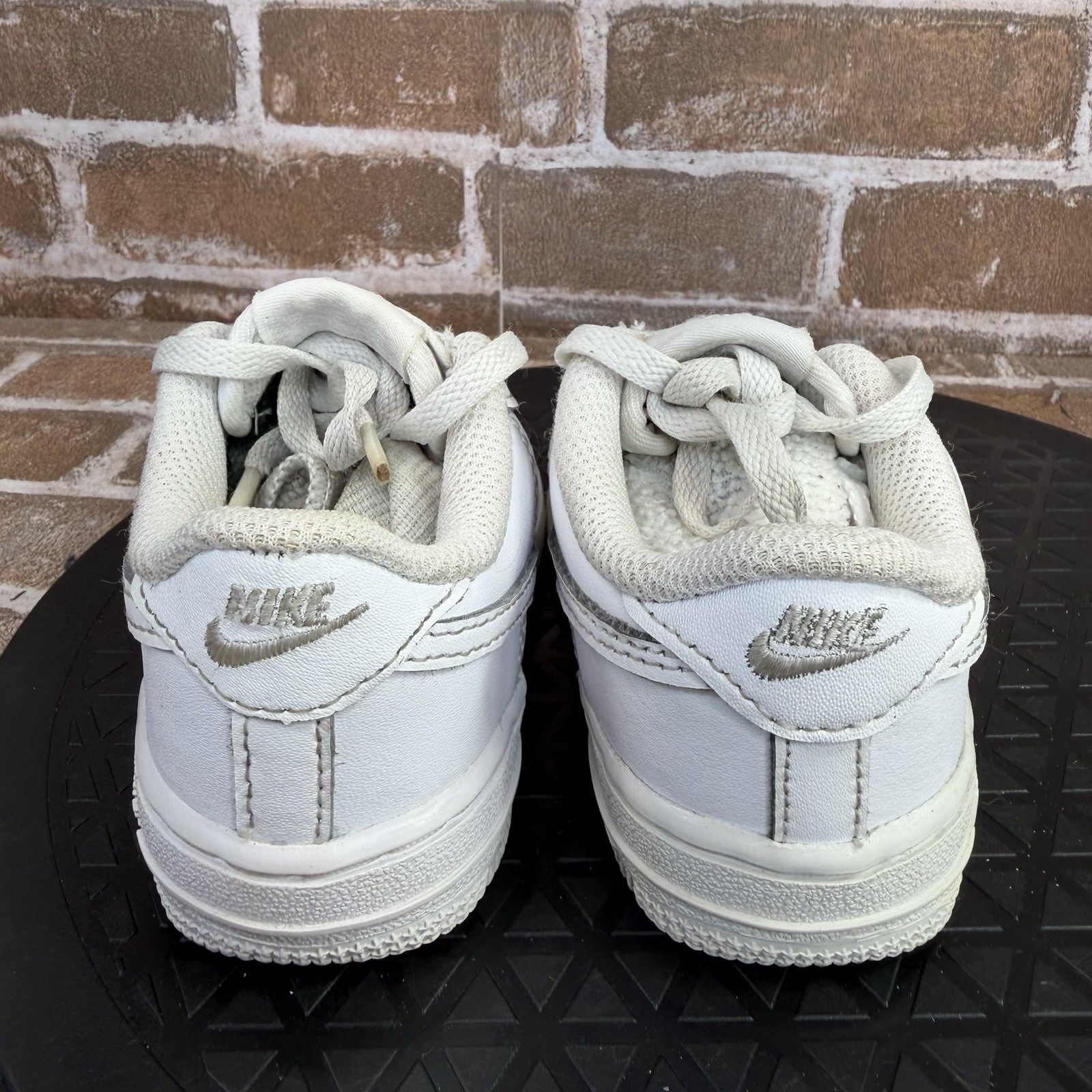 Nike Air Force 1 White Athletic Leather Sneakers DH2926-111 Kids Toddler Size 7