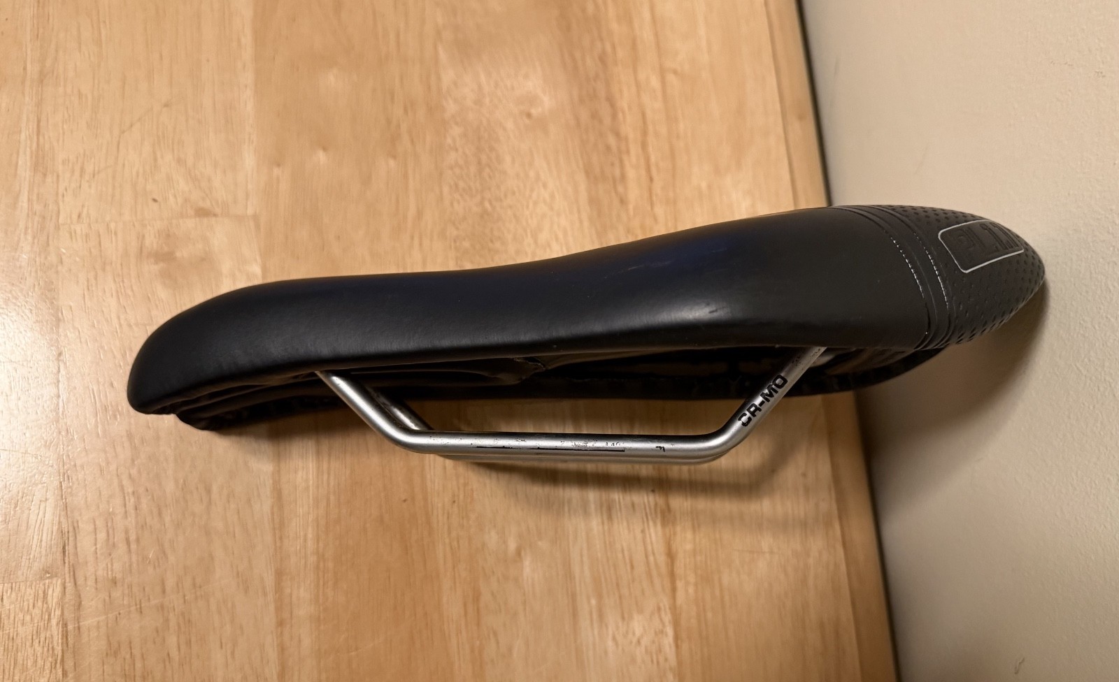 ISM PL 1.1 Performance Saddle : Noseless Design - Mountain/Road/Triathlon