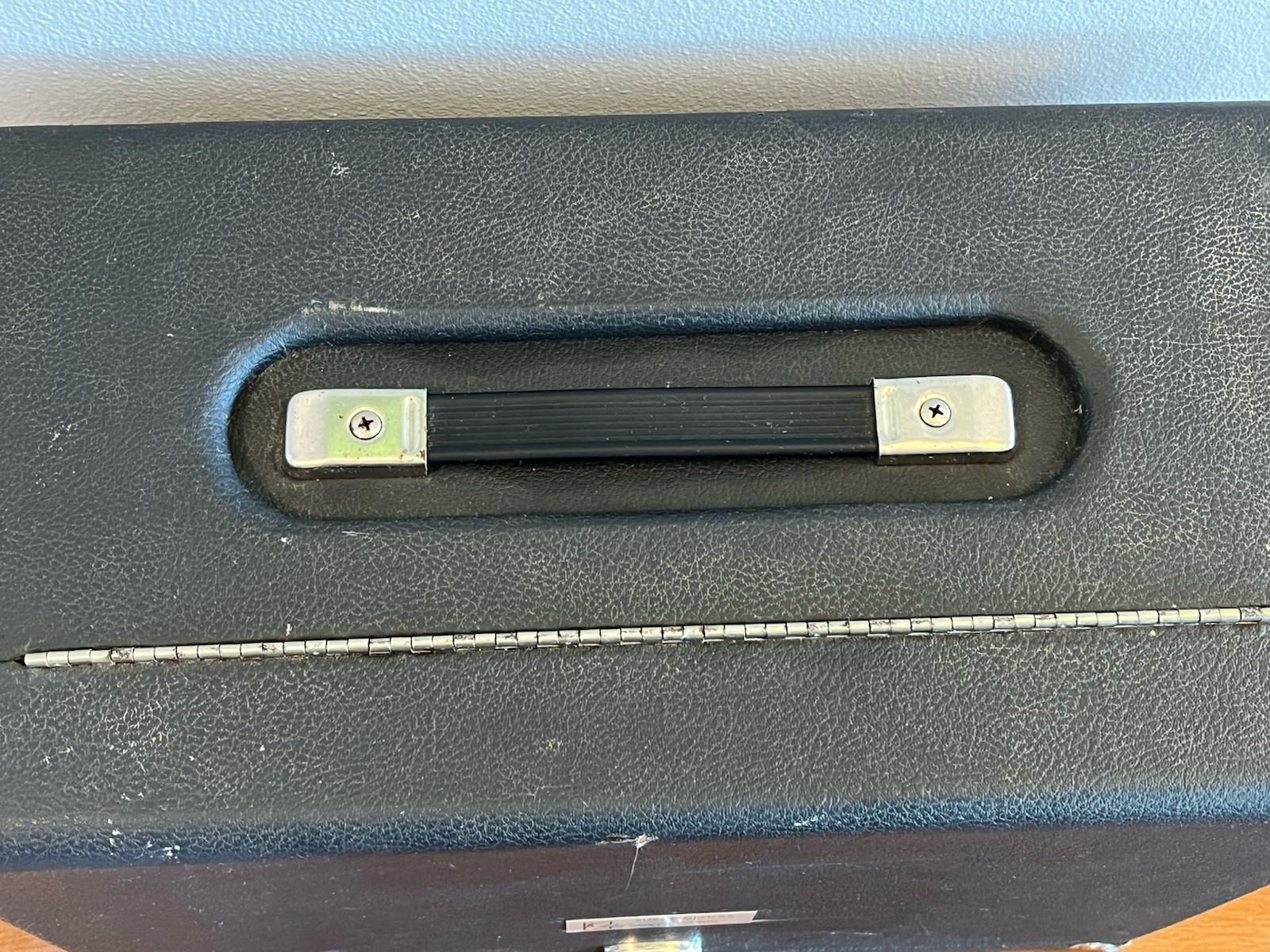 Vintage Pachmayr Gun Works Super Deluxe Case with 4 Holders, No Key or Holes