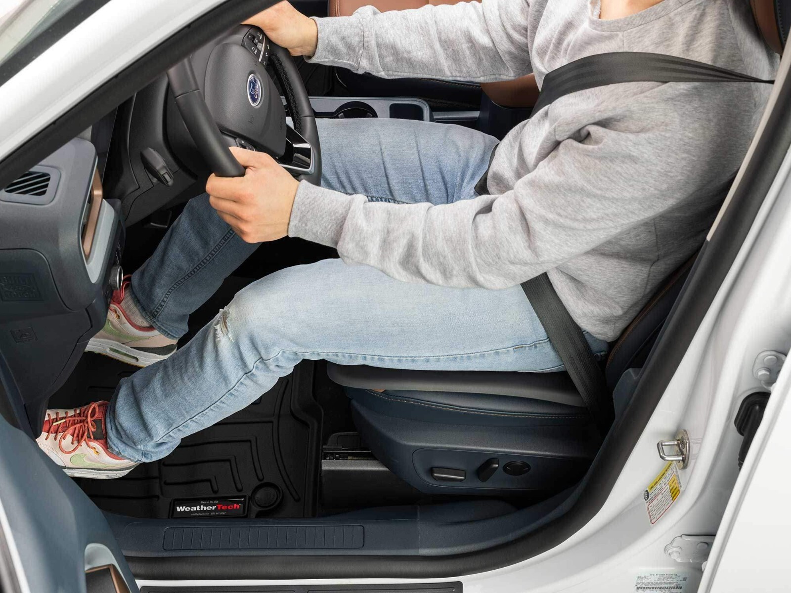 WeatherTech CarCushion - (81AFS02)