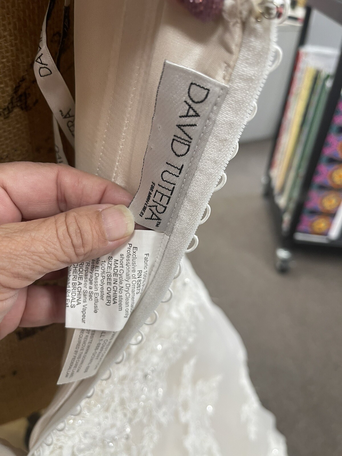 David Tutera Bridal Wedding Dress Sz 18 Crystals beading, simply amazing Ivory