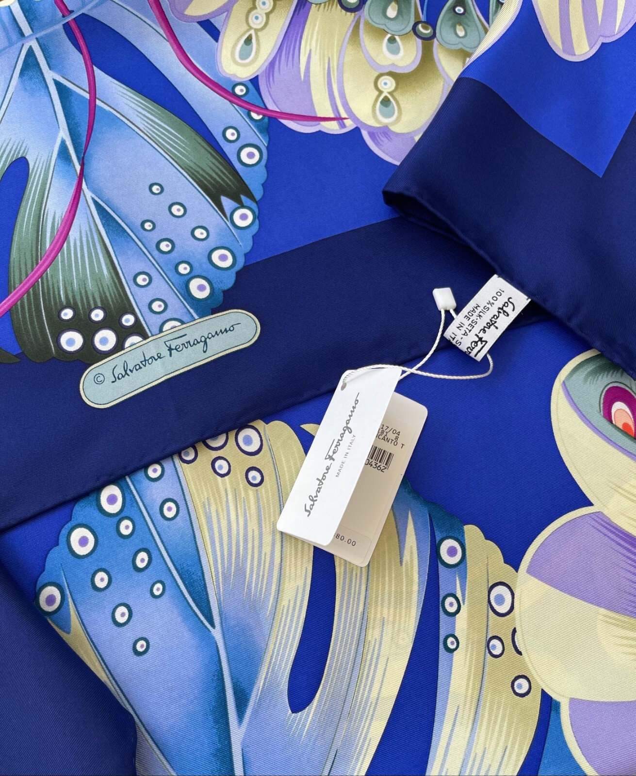 Salvatore Ferragamo Scarf Accessories Flower Garden Blue Floral Silk Wrap