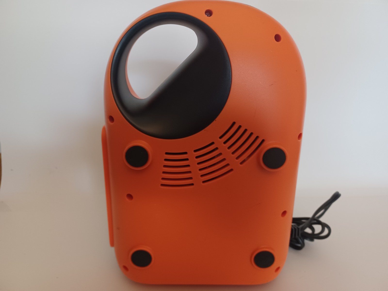 Electric air pump truck 12v/20psi suitable for vertial paddleboards and kayaks