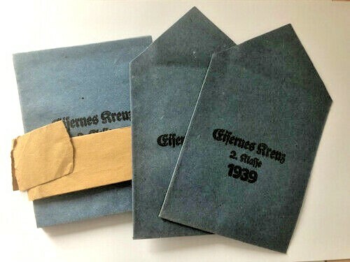 MEDAL WW2 GERMAN IRON CROSS 2ND CLASS 1939 PACKET - CARL FORSTER & GRAF ORIGINAL