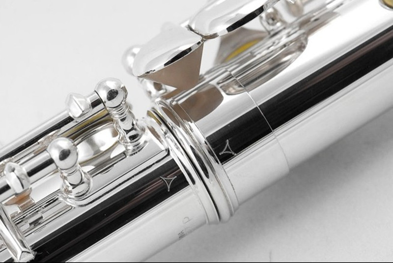 New YAMAHA Flute YFL - 222 Hard with In Beautiful Box Free Shipping To Home