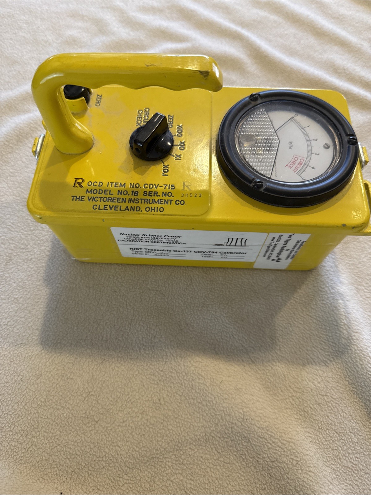 VTG Victoreen CDV-715 Model 1A Geiger Counter Civil Defense ~ Cold War /untested