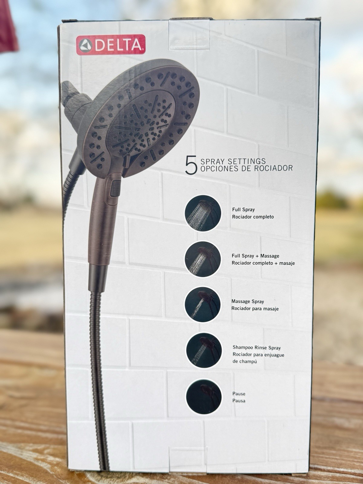 Delta In2ition 2 in 1 shower head. 5 Spray Settings. Venetian Bronze