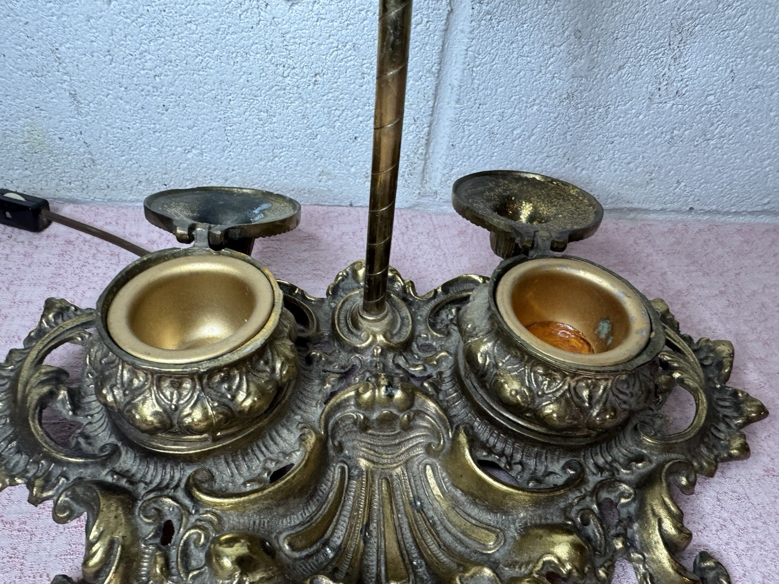 Antique Vintage Desk Light Lamp Double Ink Well Brass Victorian Art Nouveau